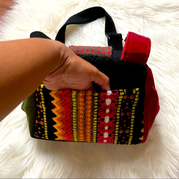 Range of Emotion Crossbody Red Cut Velvet and Vintage Trim Series Hobo Purse NWT - Picture 9 of 14